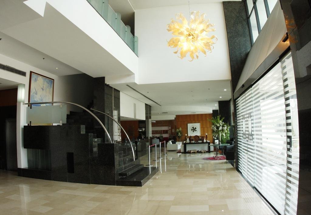 EMP0024 - Oportunidade de Investimento: Ativo Hoteleiro Premium – Barra da Tijuca, RJ