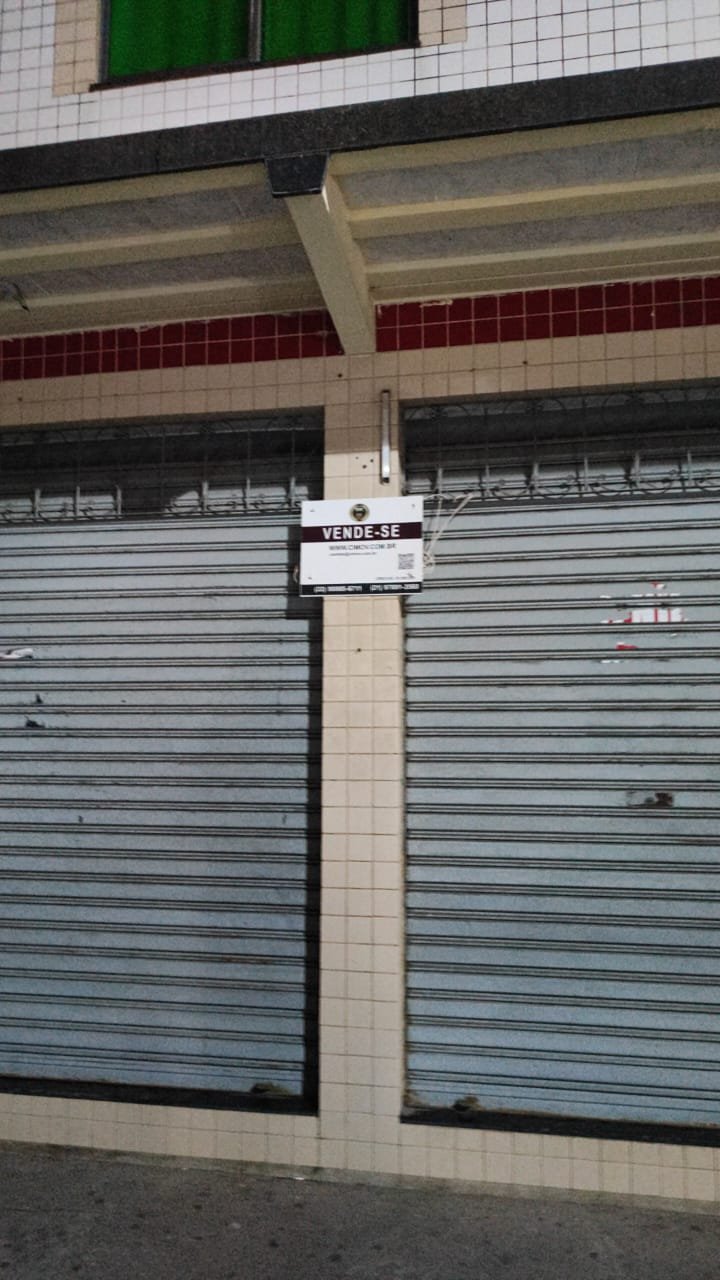 LJ0001 - Vendo  loja comercial  a 2 quadras da praia em Cabo Frio