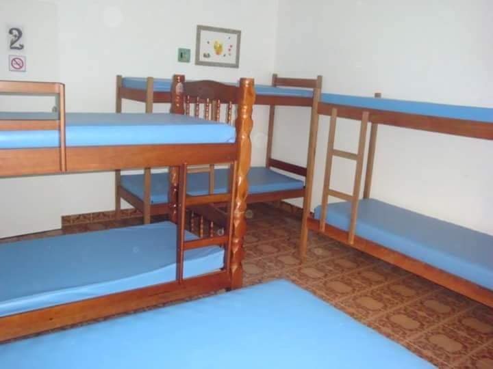 AL00011- Casa temporada em Cabo Frio 50 pessoas