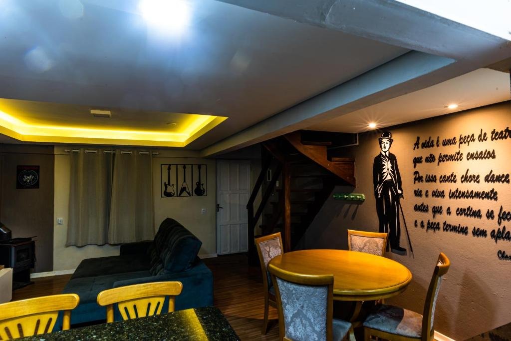 AL0009- Apartamento Completo de 3 quartos em Gramado