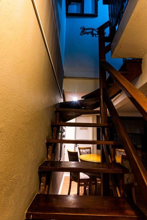 AL0009- Apartamento Completo de 3 quartos em Gramado