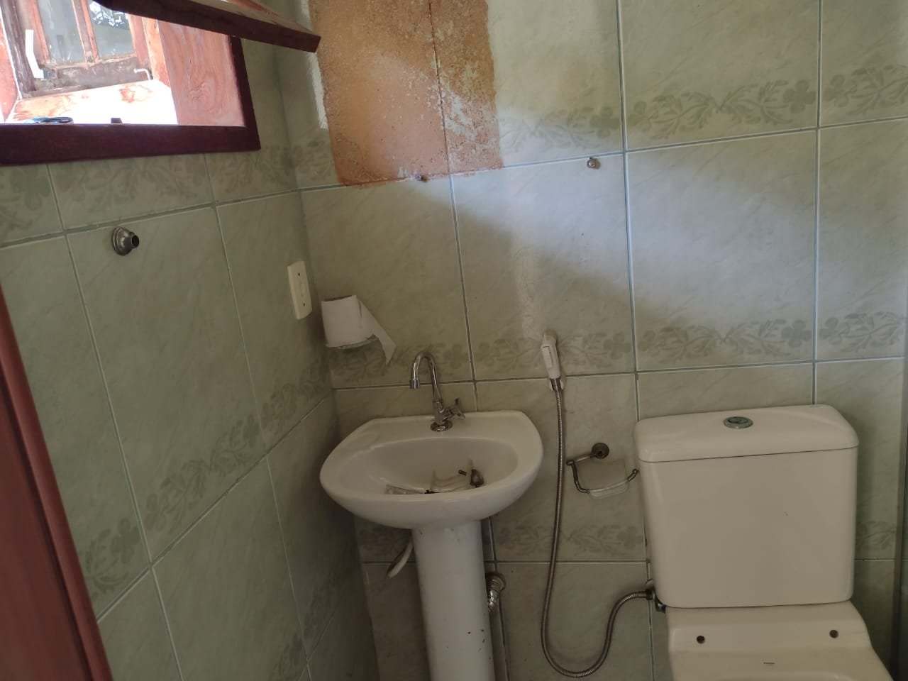 CS00008 - Casa 2 quartos sendo 1 Suíte na Lagoinha - São Gonçalo