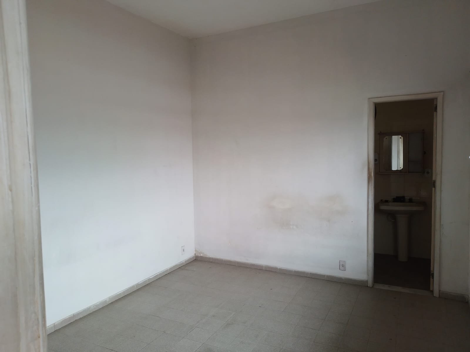 CS00009  - Casa Superior Lagoinha -São Gonçalo