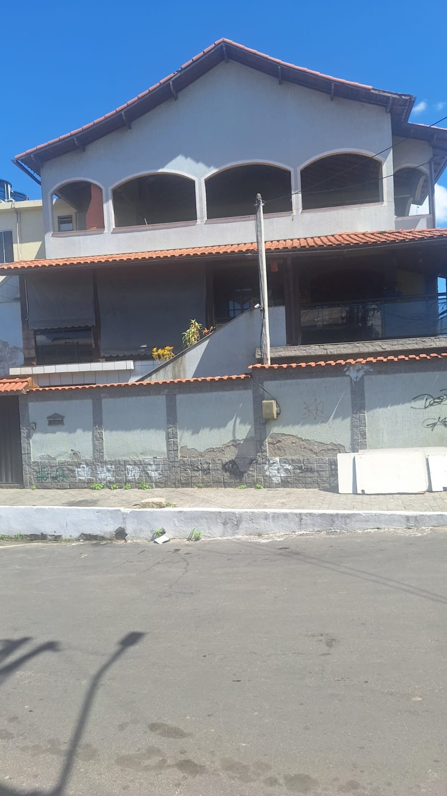 CS000110 - Residência em ITAUNA tipo sobrado em São Gonçalo