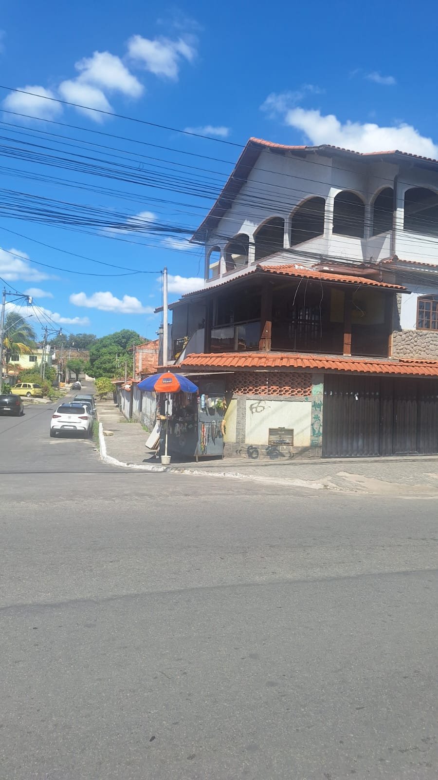 CS000110 - Residência em ITAUNA tipo sobrado em São Gonçalo
