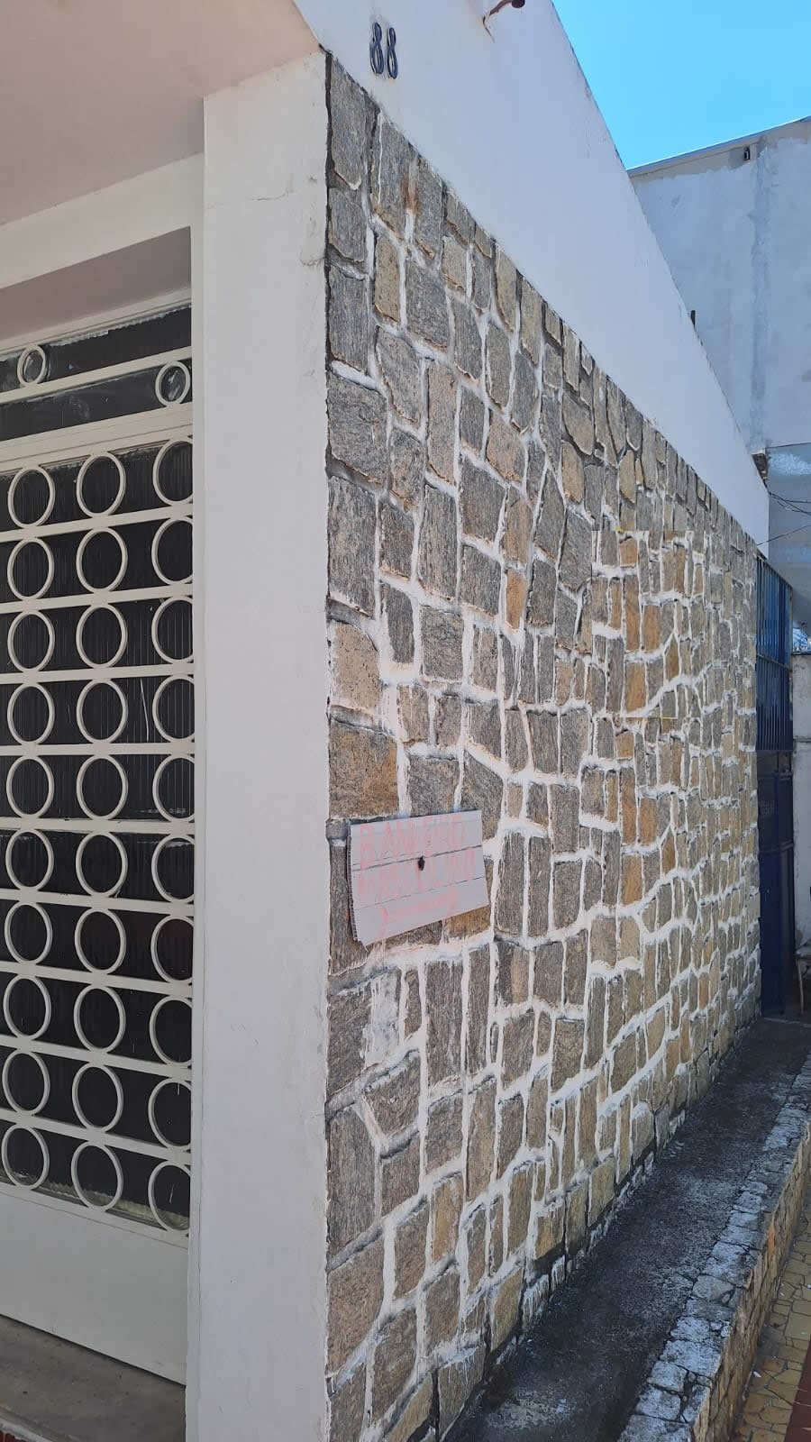 CS00012-  Casa a venda no centro de São Gonçalo