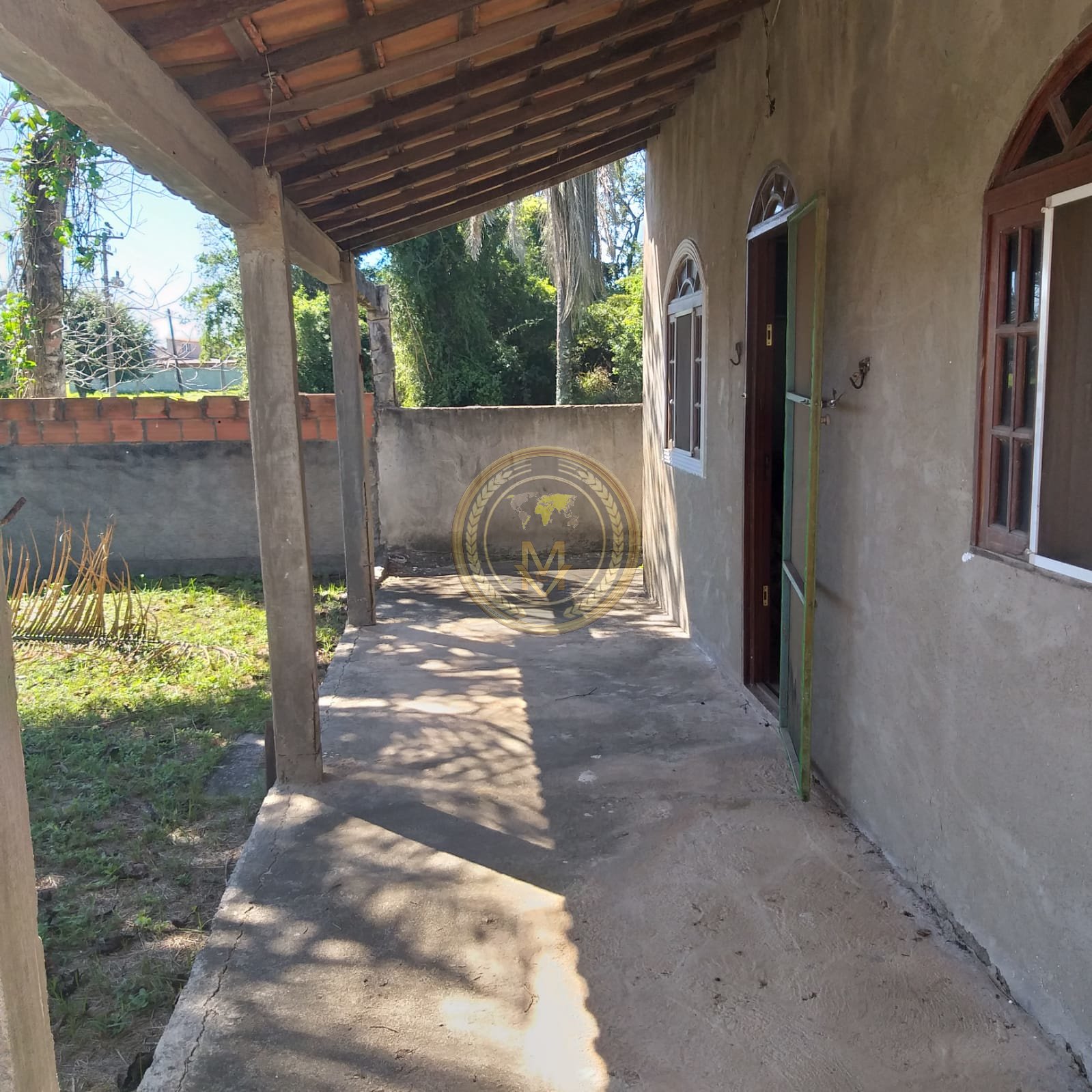 CS00013 -Vendo casa em Cabo Frio Unamar Cond nova Califórnia