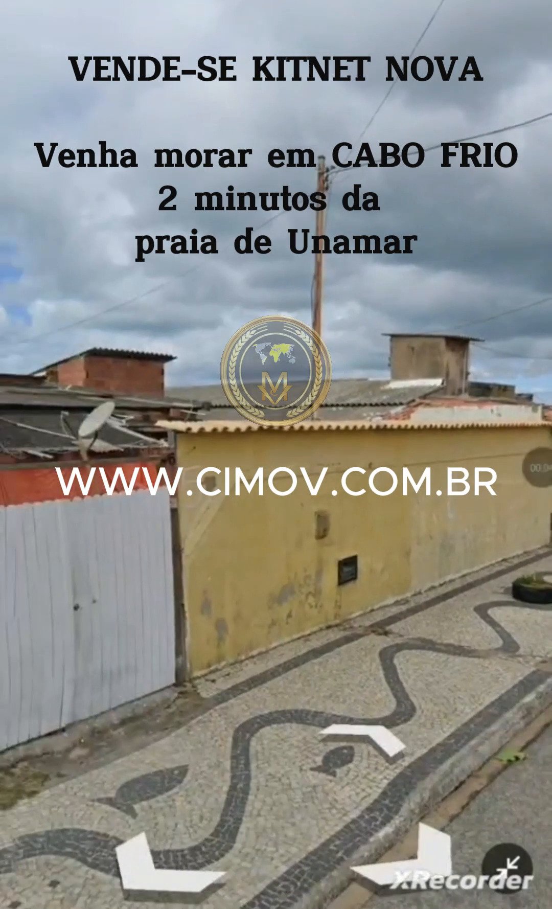 CS00014 - Vende-se kitnet NOVA a 2  minutos da praia de Cabo Frio, Unamar - RJ