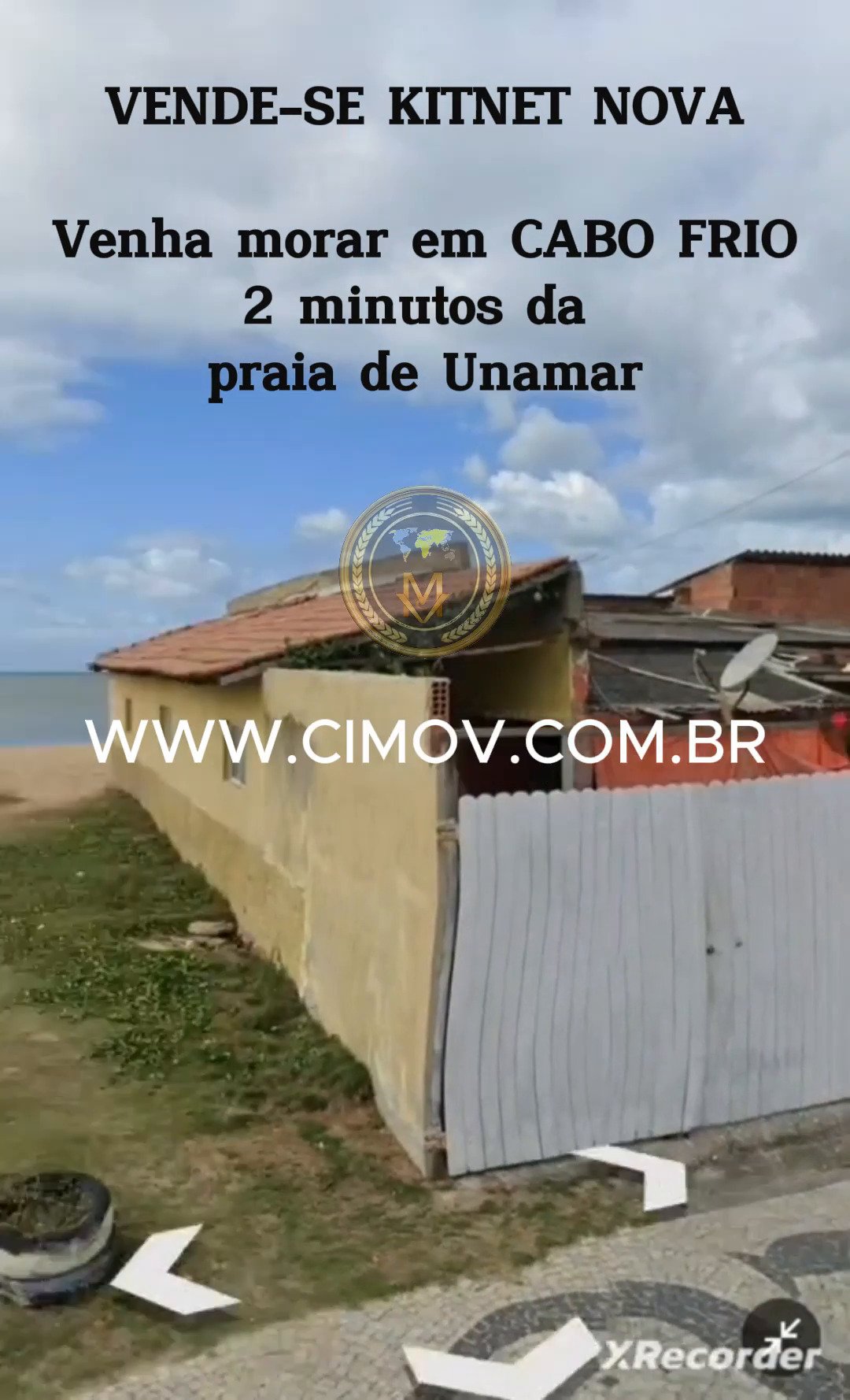 CS00014 - Vende-se kitnet NOVA a 2  minutos da praia de Cabo Frio, Unamar - RJ