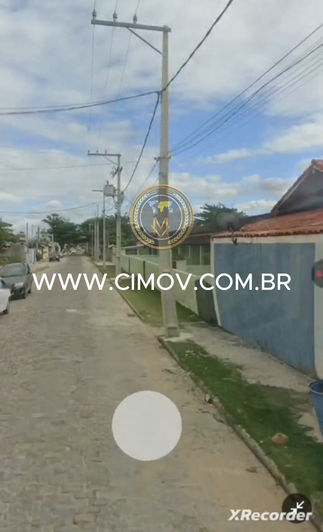 CS00014 - Vende-se kitnet NOVA a 2  minutos da praia de Cabo Frio, Unamar - RJ