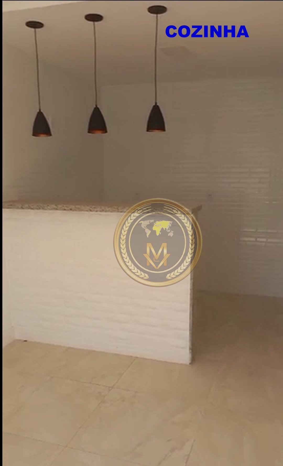 CS00014 - Vende-se kitnet NOVA a 2  minutos da praia de Cabo Frio, Unamar - RJ