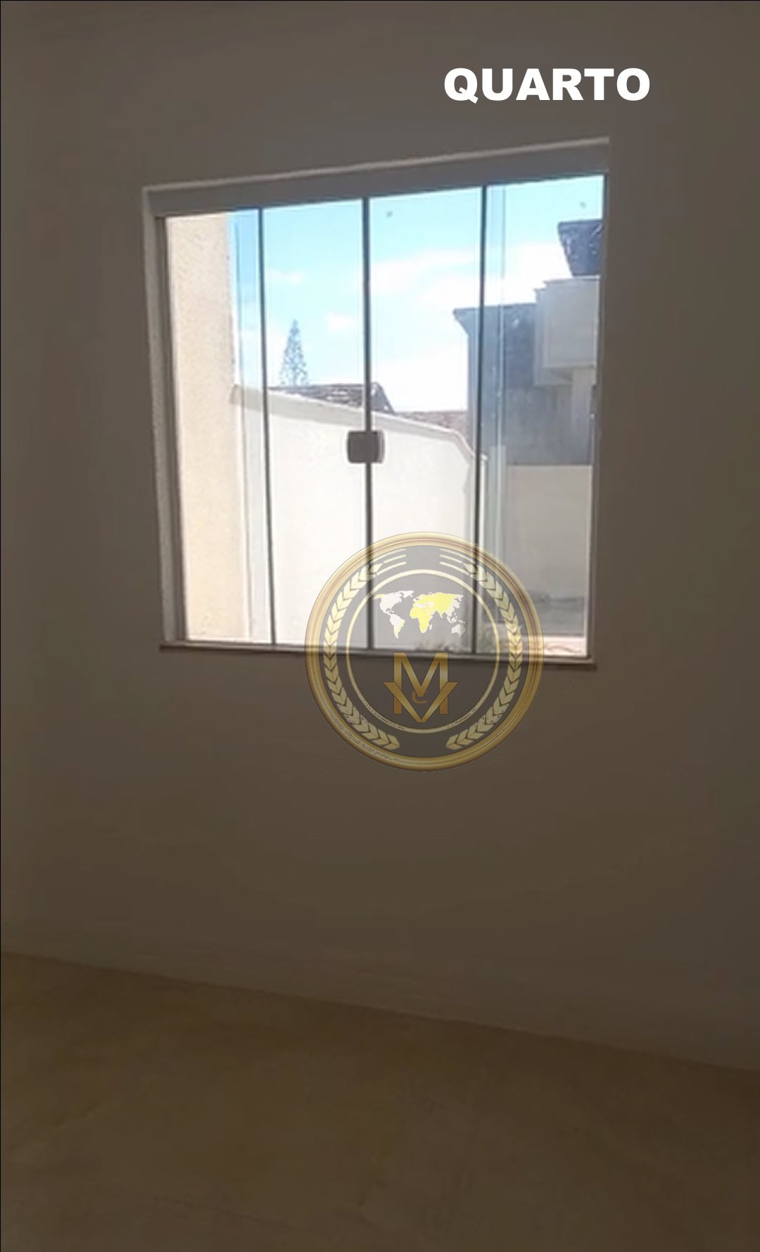 CS00014 - Vende-se kitnet NOVA a 2  minutos da praia de Cabo Frio, Unamar - RJ