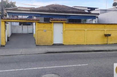 CS00029- Casa para locação   comercial com ótima localização