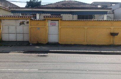 CS00029- Casa para locação   comercial com ótima localização
