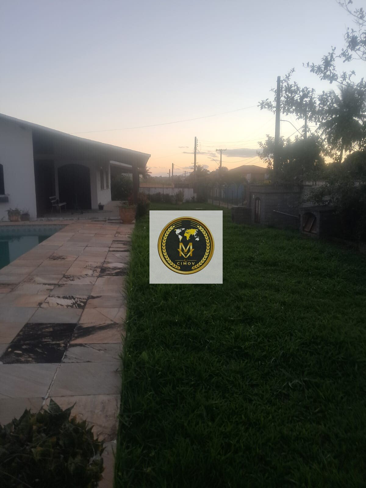 CS00030- Casa Térrea com Amplo Terreno de 1.020m² + Área de Lazer Completa - Excelente Oportunidade