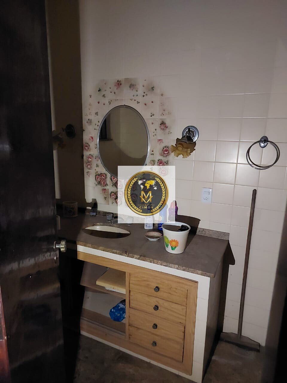 CS00030- Casa Térrea com Amplo Terreno de 1.020m² + Área de Lazer Completa - Excelente Oportunidade