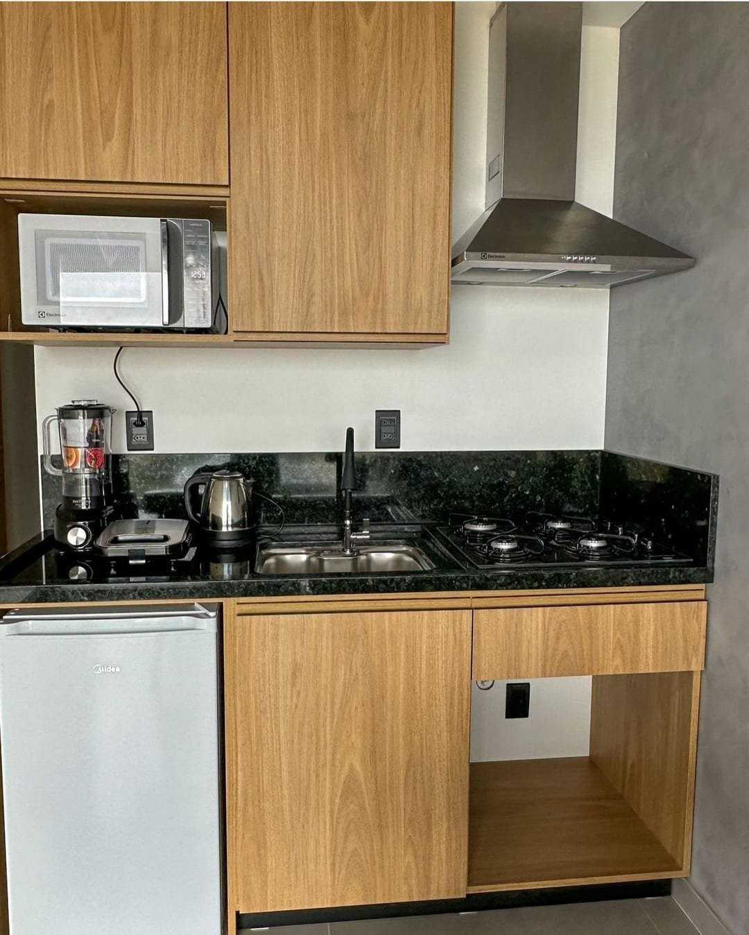 EMP00035 -*EXCELENTE PRÉDIO À VENDA* *IMBITUBA/SC