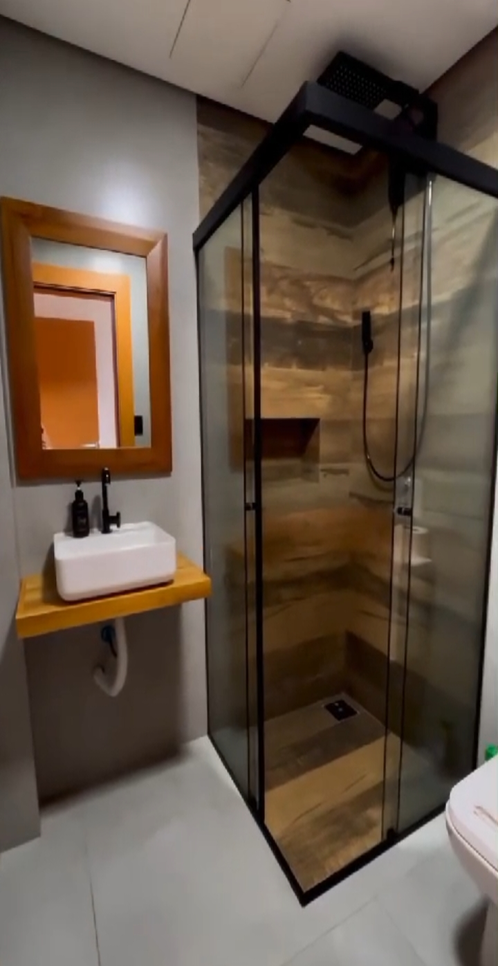 EMP00035 -*EXCELENTE PRÉDIO À VENDA* *IMBITUBA/SC