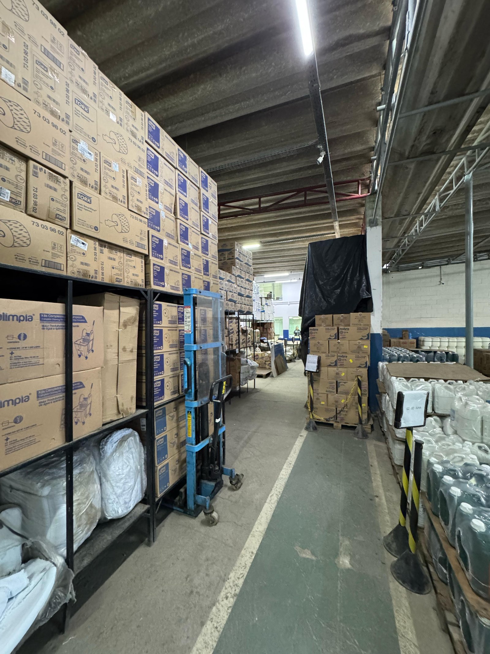 EMP0005 - EMPRESA EM FUNCIONAMENTO COM CONTRATO