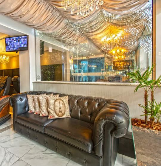 EMP0013- EXCELENTE HOTEL À VENDA EM BALNEÁRIO CAMBORIÚ/SC EMP0013- EXCELENTE HOTEL À VENDA EM BALNEÁRIO CAMBORIÚ/SC