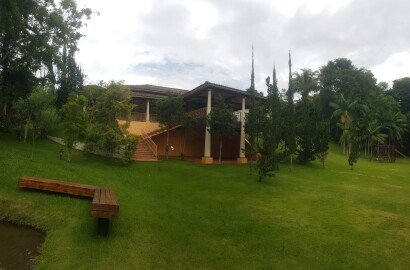 FA0003  - Oportunidade Exclusiva: Fazenda de Alto Padrão em Matias Barbosa – MG