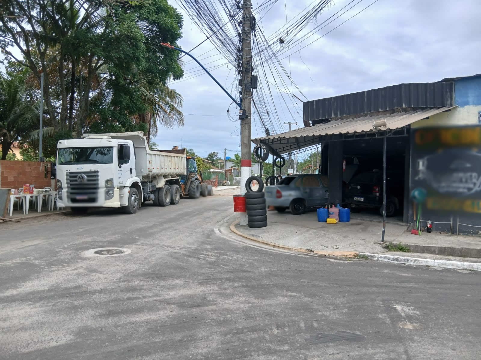 LJ0004- Vende-se loja 03 em Maricá de frente São Jose de Embassaí